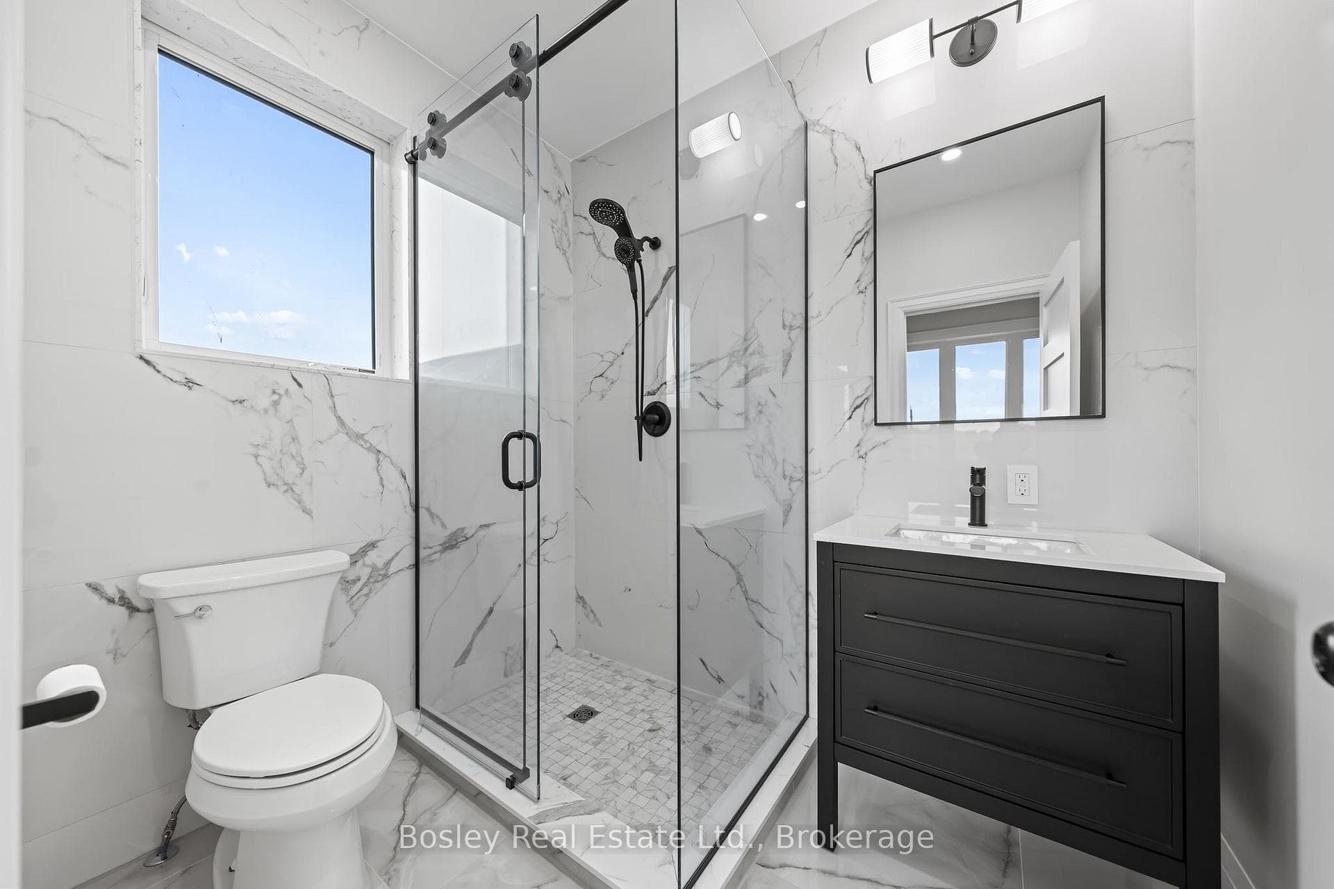 47 Whitcombe Way photo 28