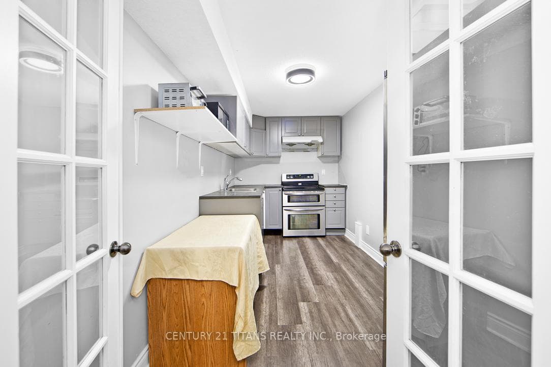 2 Joseph Street photo 24