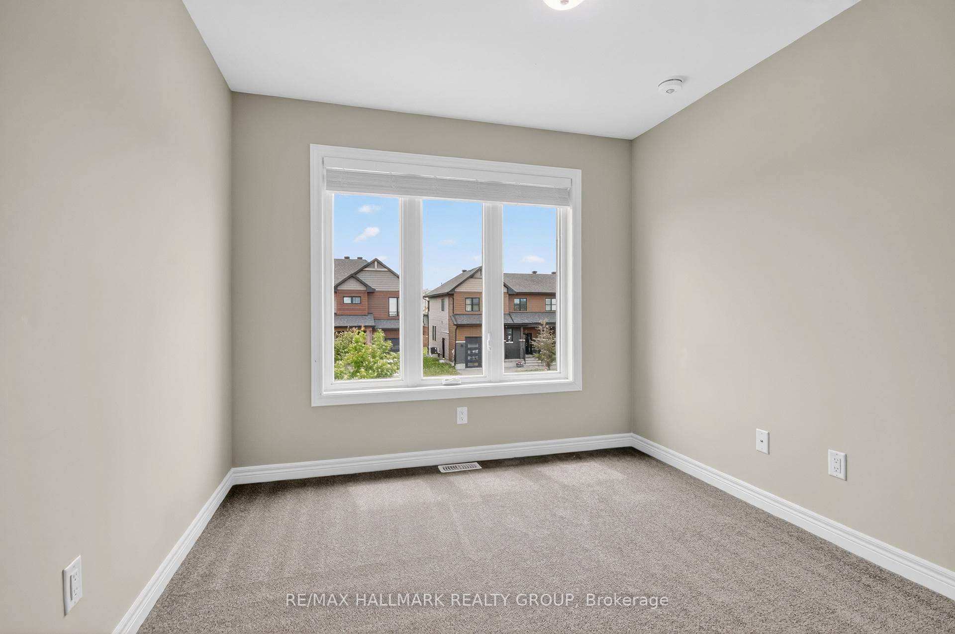 7 McPhail Road photo 31