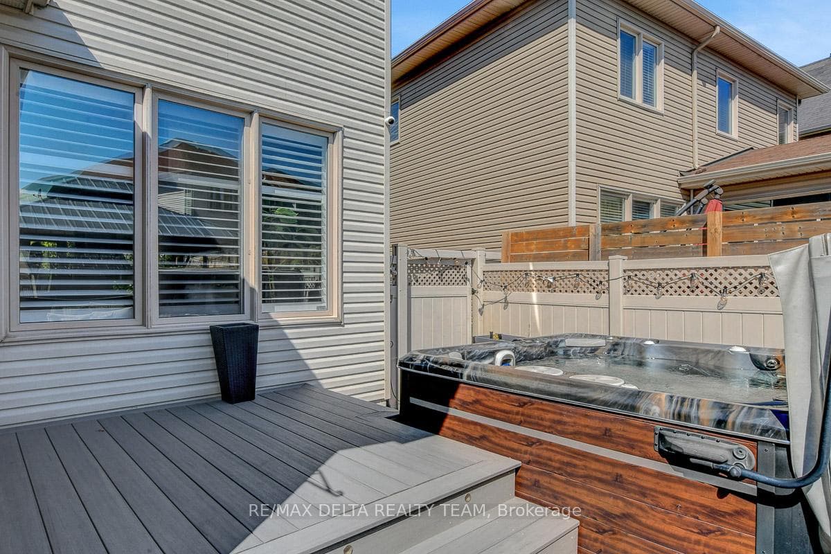 1916 Montmere Avenue photo 31