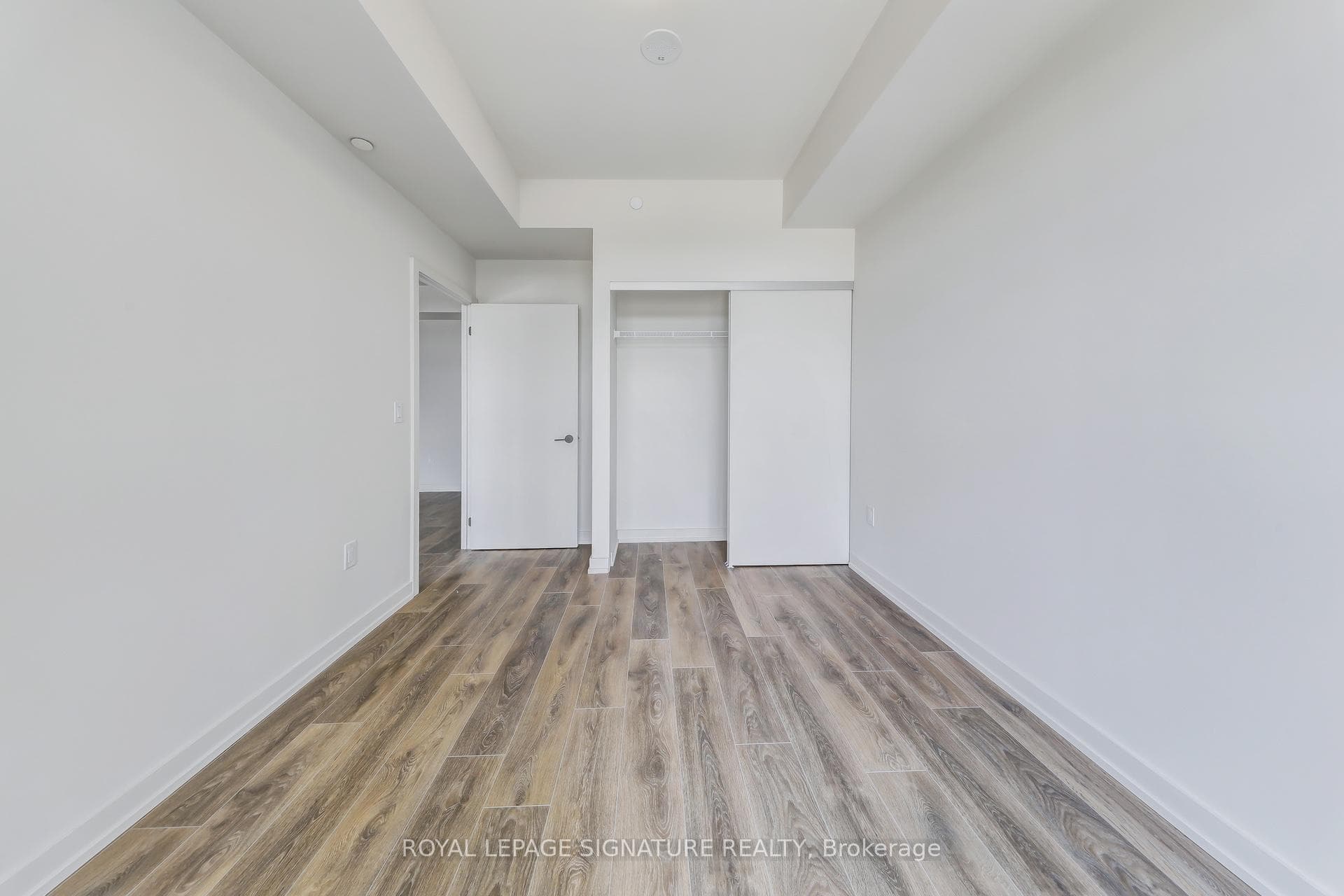 181 Sterling Road Unit 408 photo 11