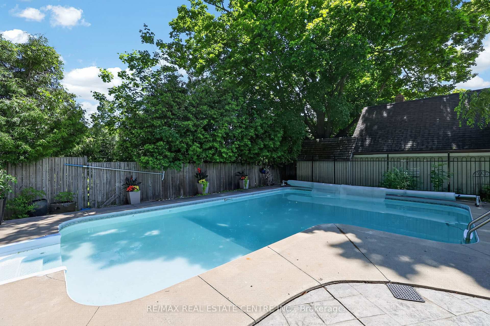 12429 Wolseley Street photo 28