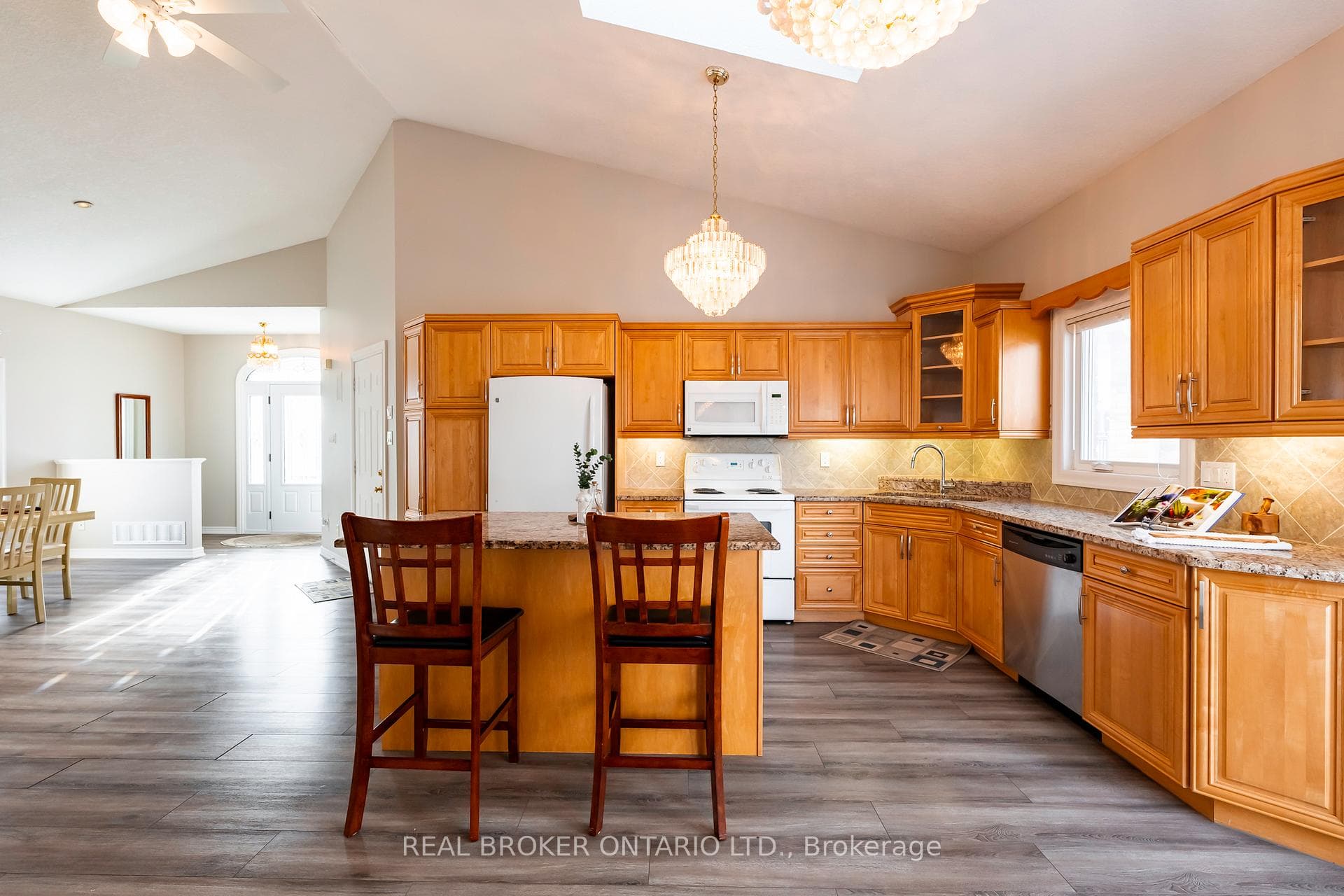 7 Appleton Drive photo 12