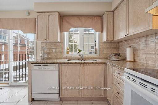 4950 Albina Way Unit 72 photo 18