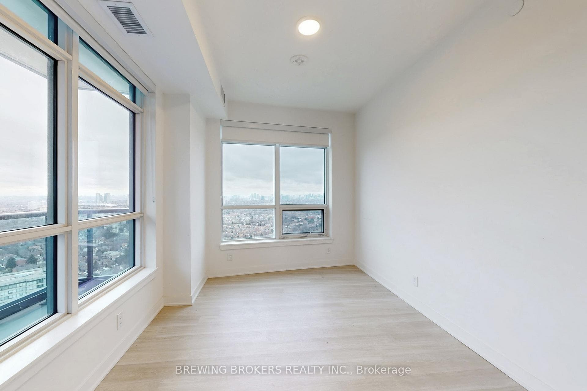 30 Upper Mall Way Unit 3010 photo 25