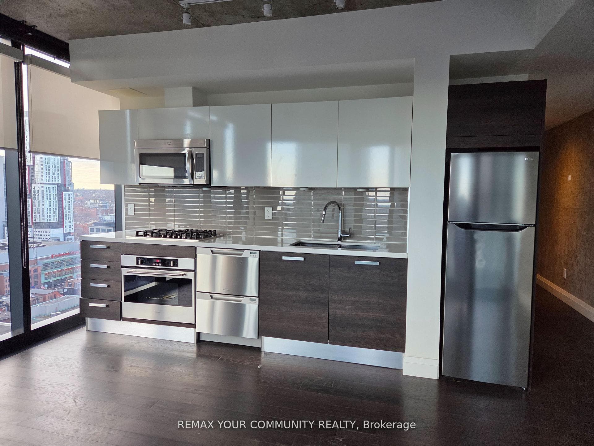 224 King Street Unit 2107 photo 5