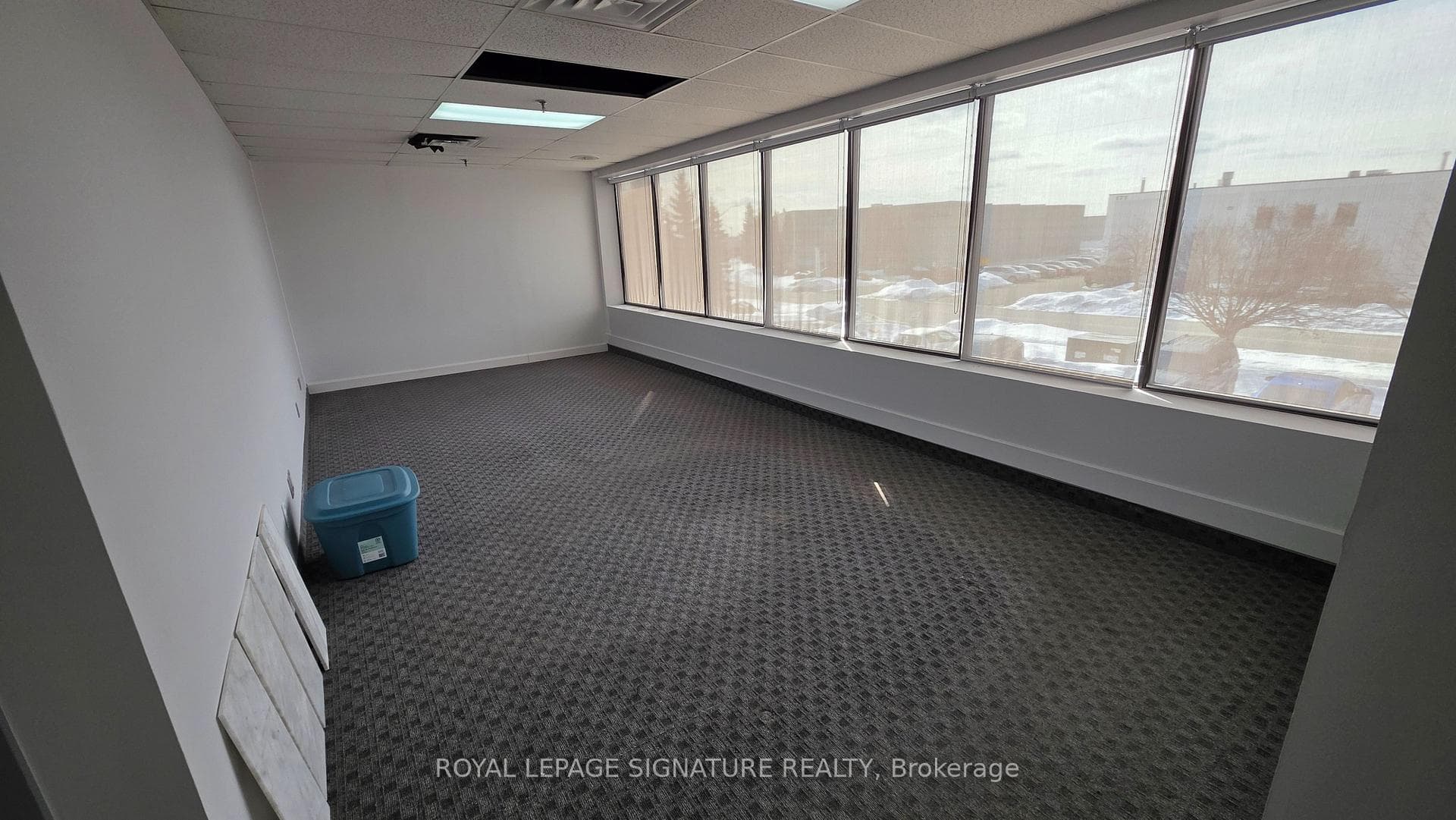 237 Romina Road Unit 3 photo 4