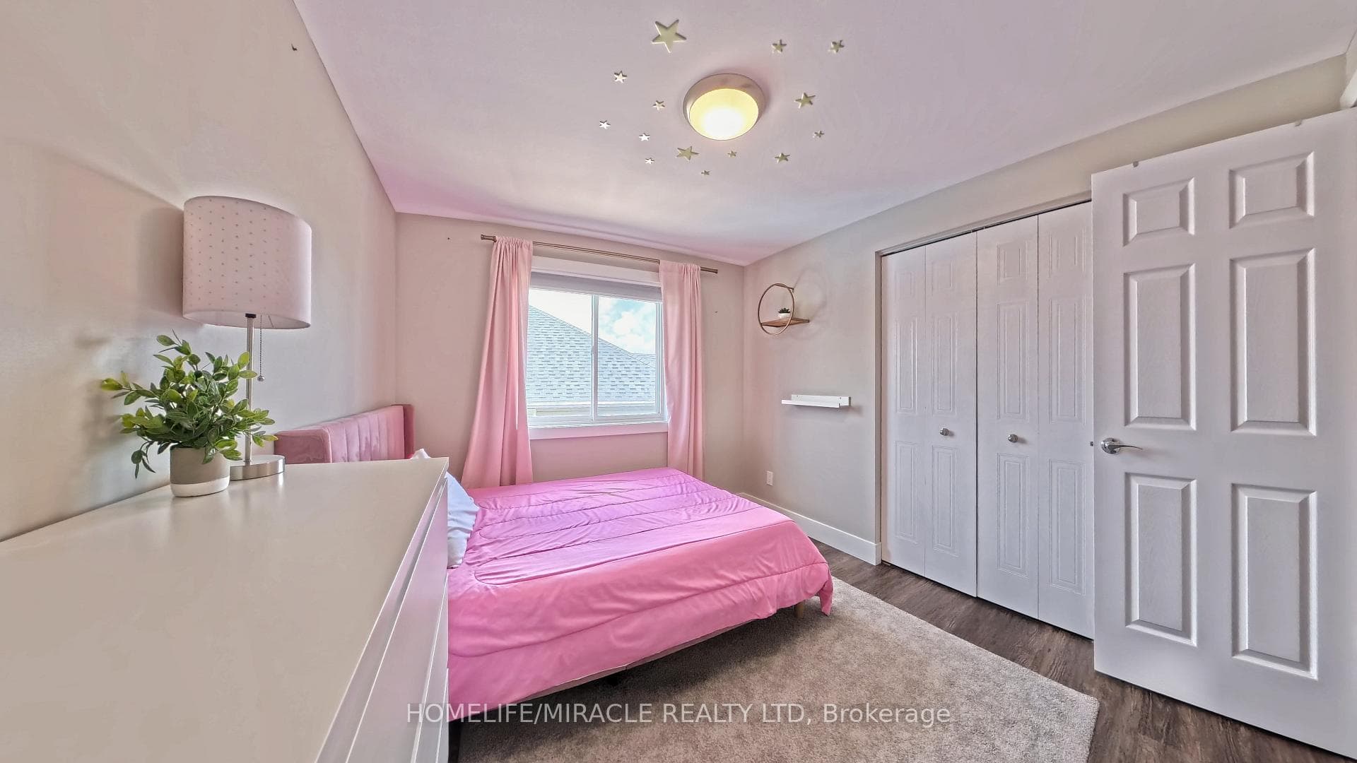 40 Mccormick Drive photo 37