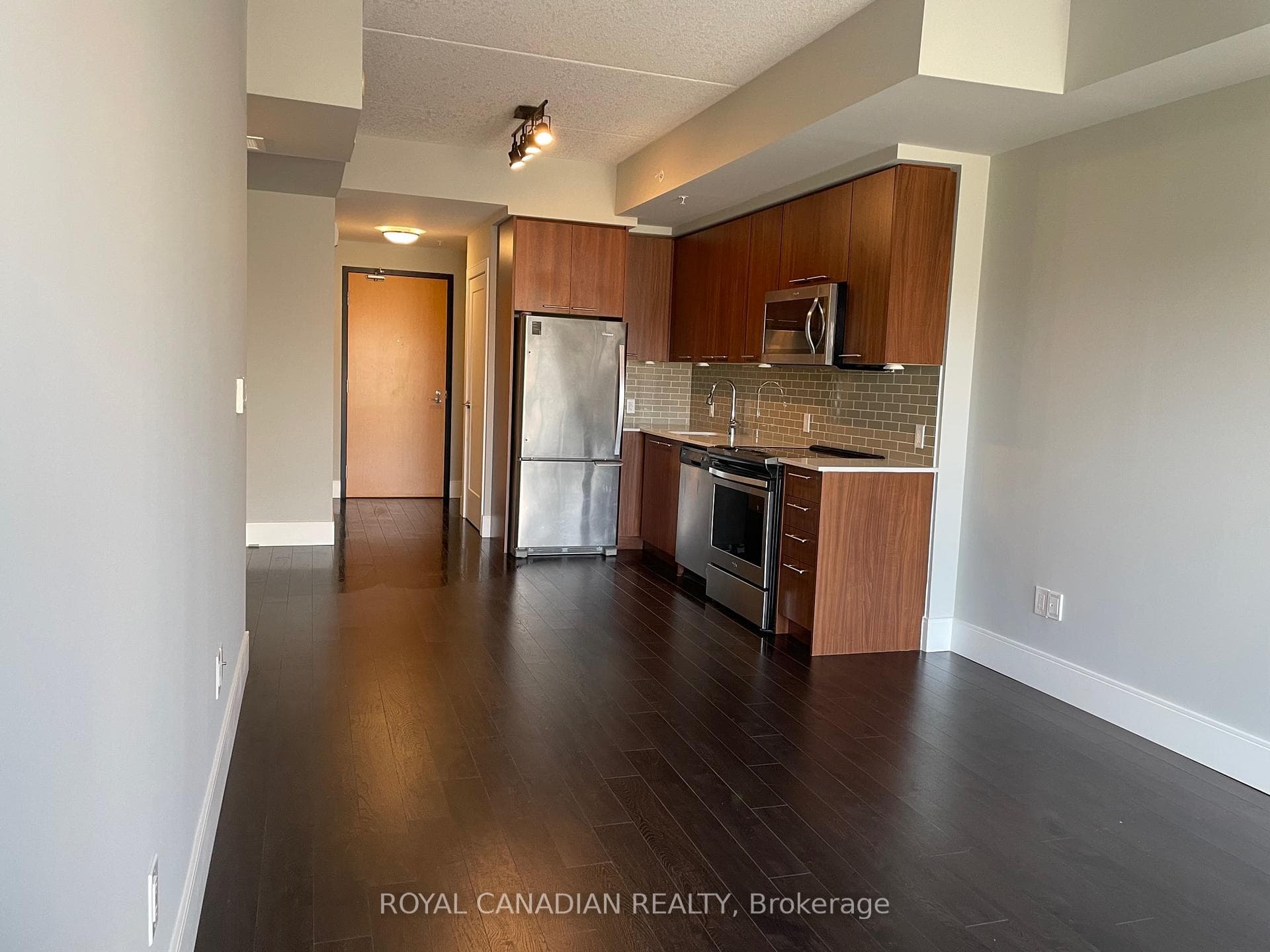 15 Prince Albert Boulevard Unit 220 photo 11