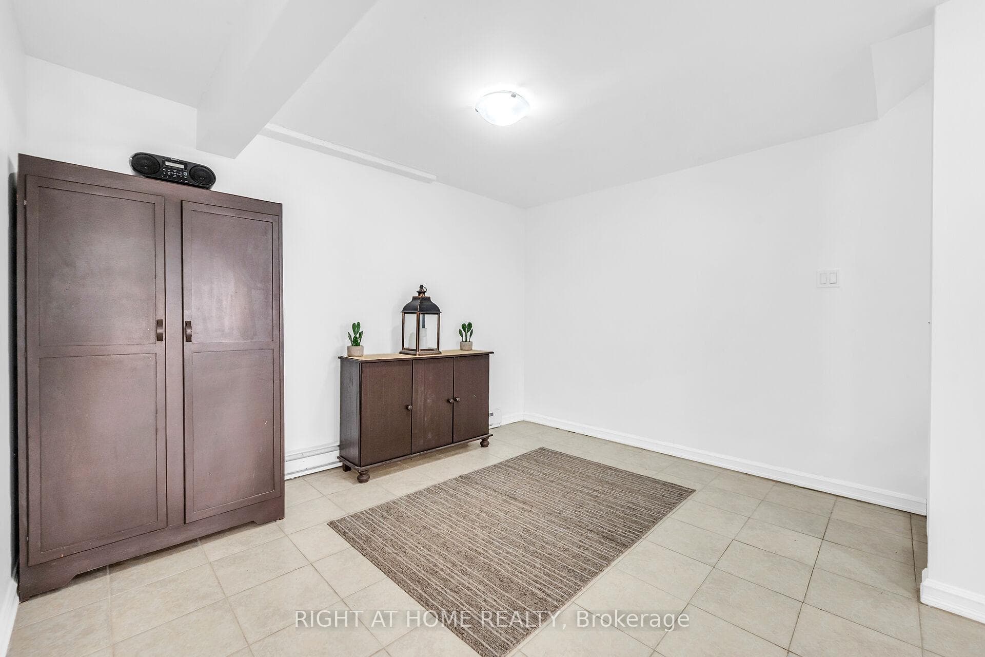 2050 Upper Middle Road Unit 10 photo 34