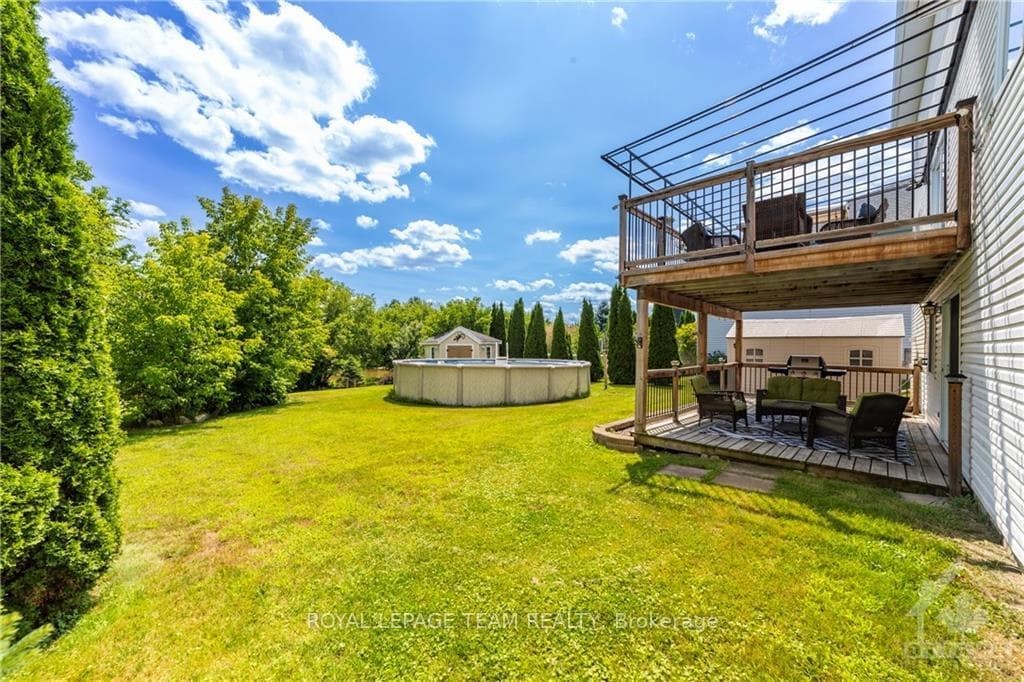 61 DE LA RIVE Drive photo 27