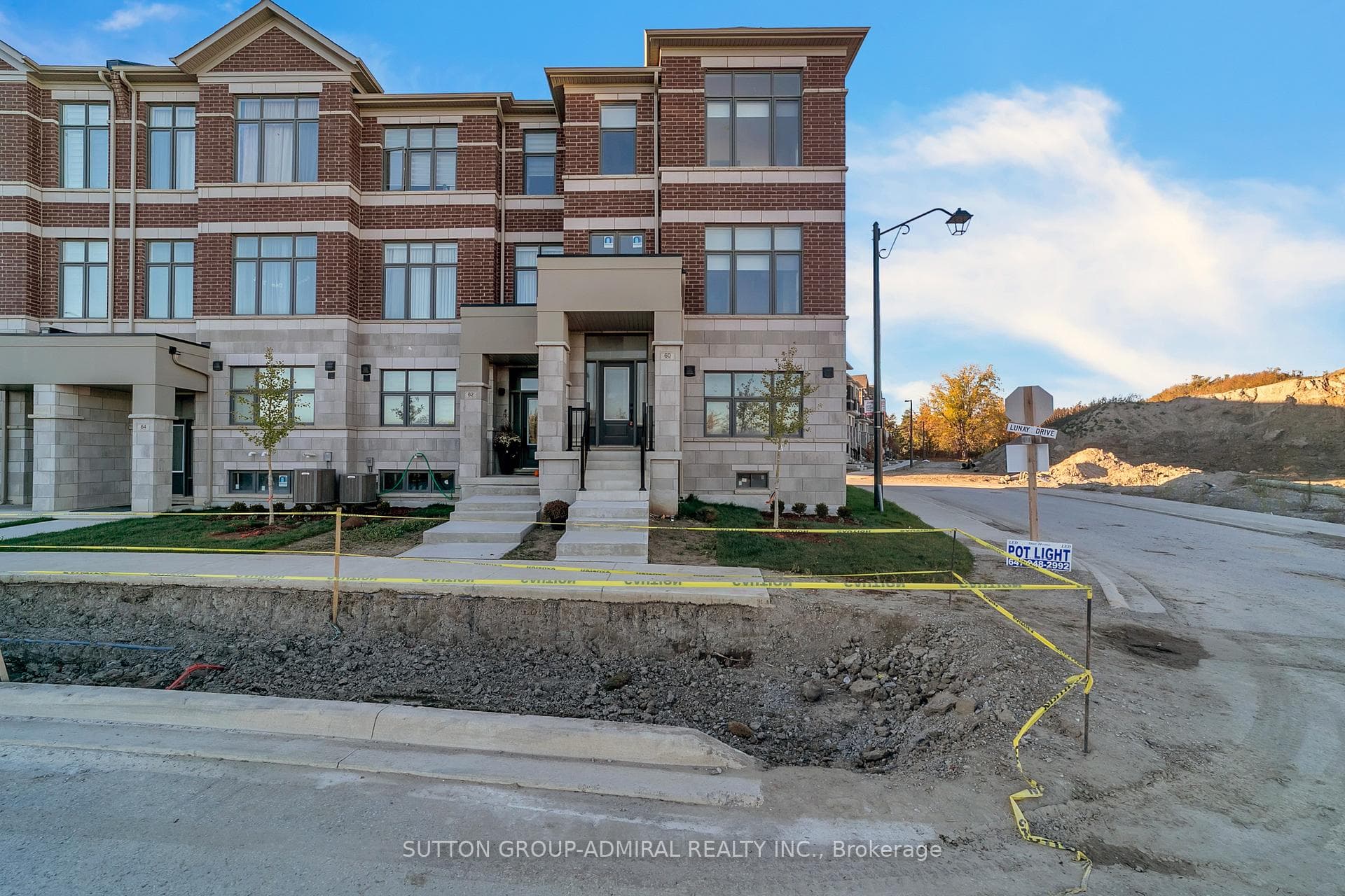 60 Lunay Drive photo 2