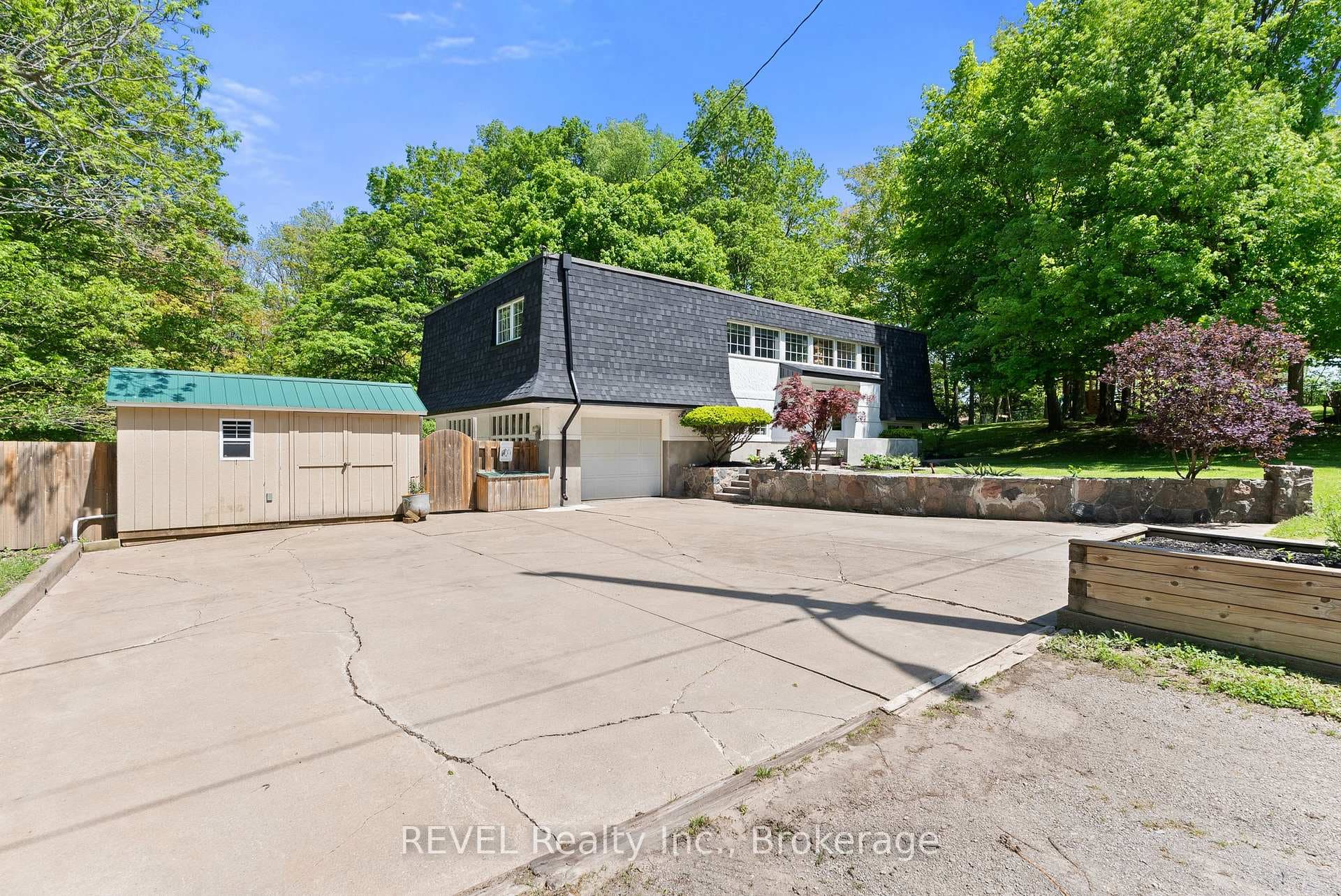 196 Warner Road photo 46
