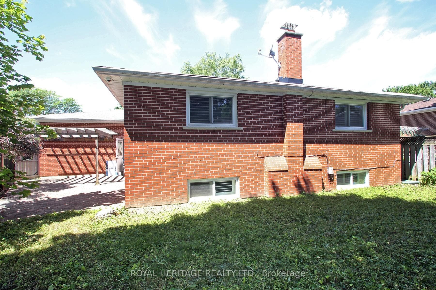 21 Wootten Way photo 28