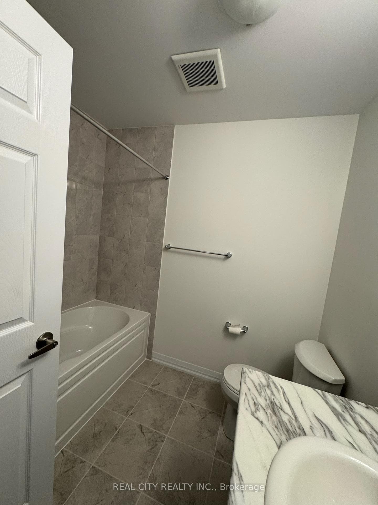 389 Conklin Road Unit 15 photo 18