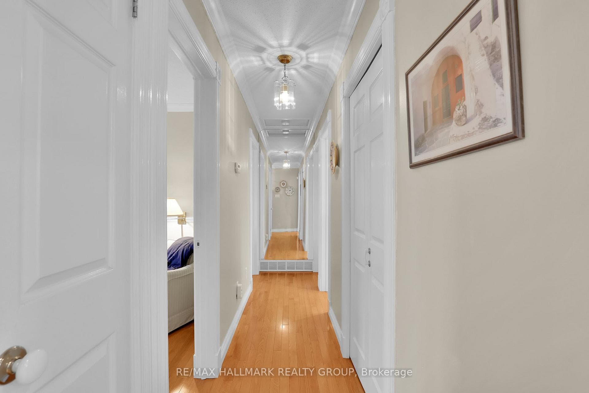 3242 Albion Road photo 24
