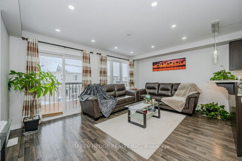79 Pettitt Drive photo 8