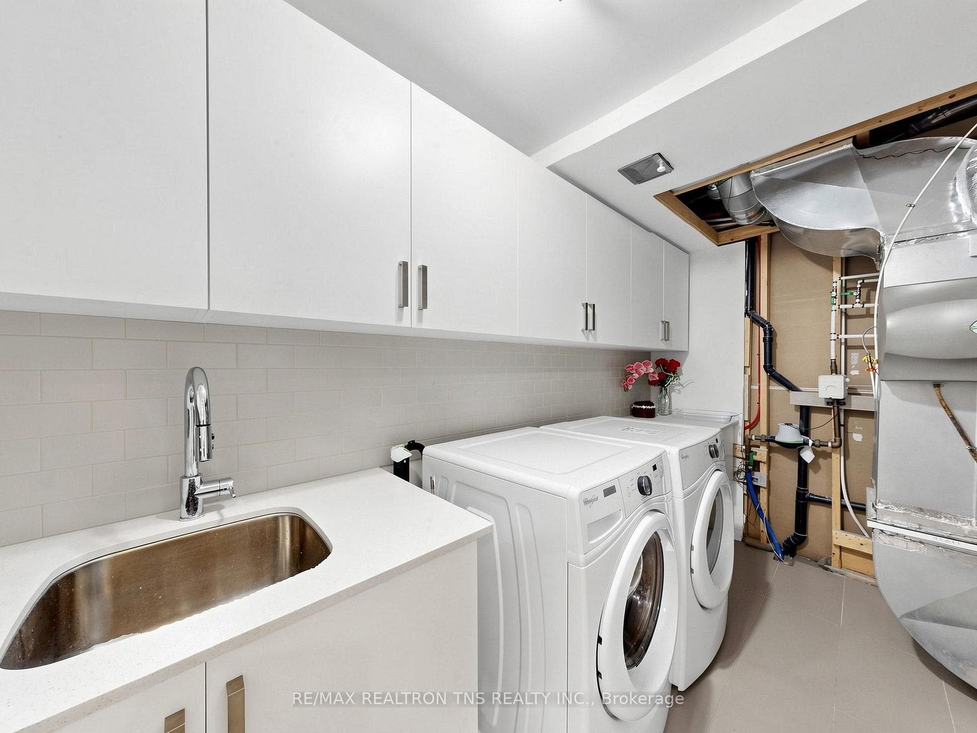 47 Divon Lane photo 46
