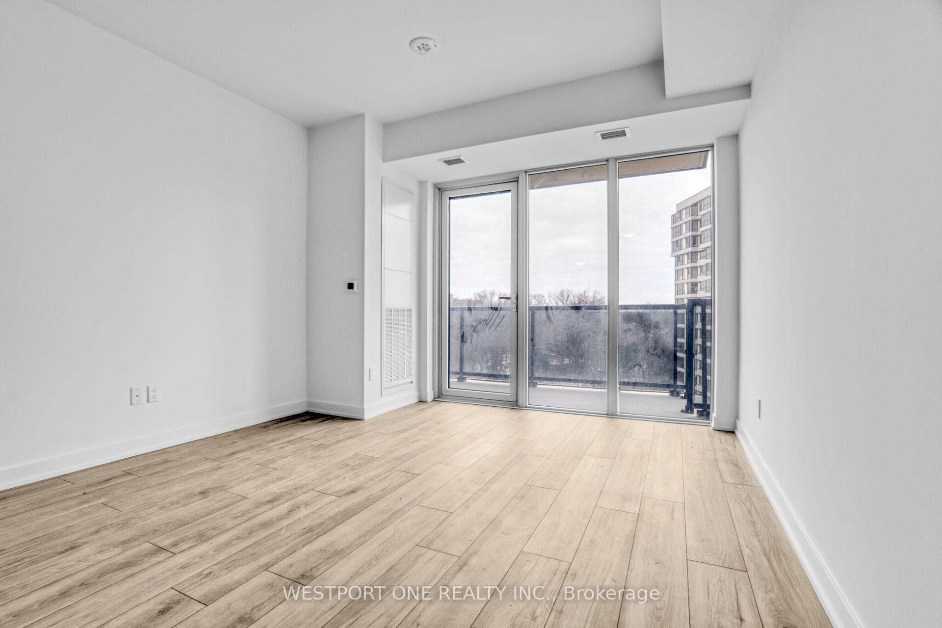 1035 Southdown Road Unit 803 photo 15
