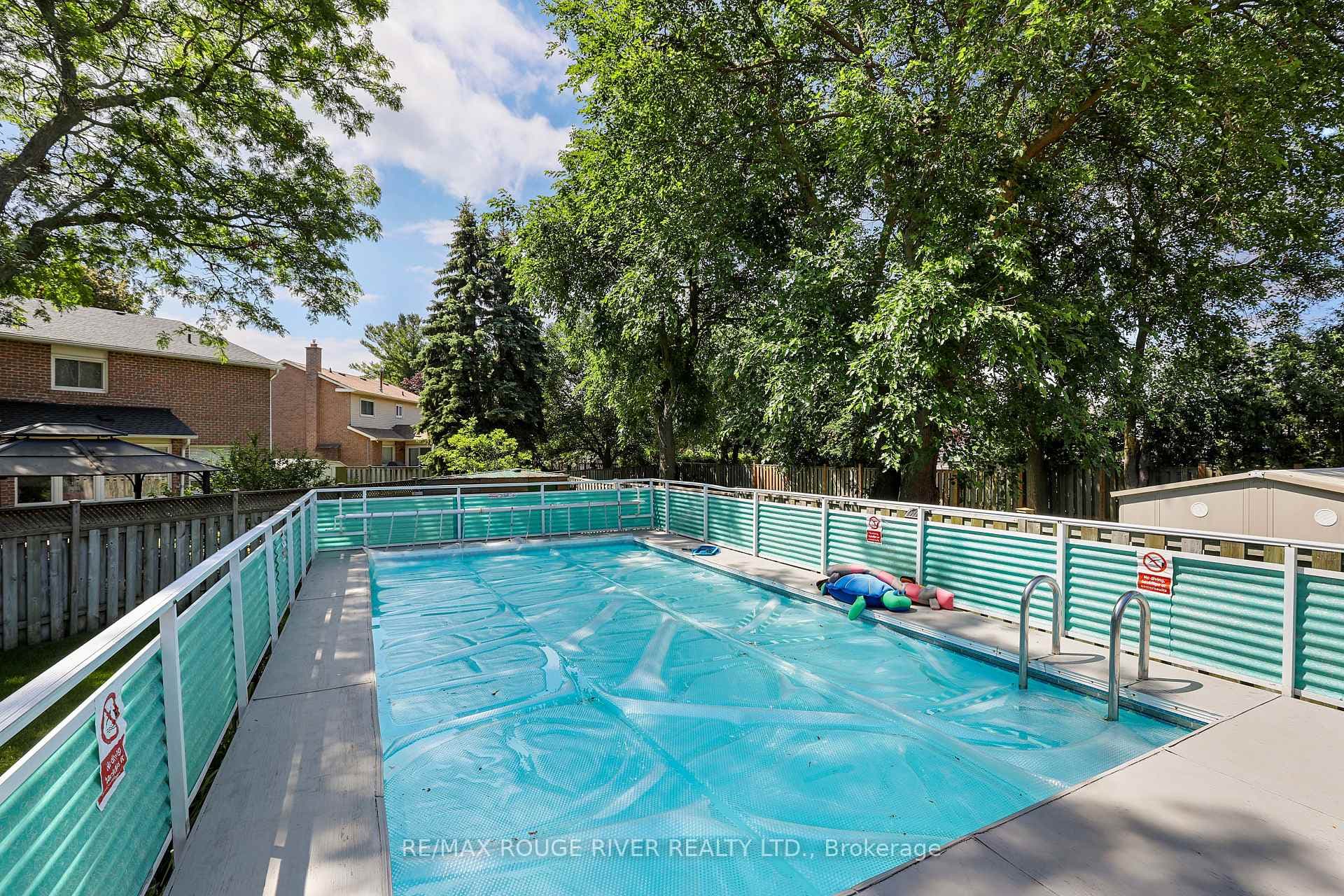 Heated Swimming Pool