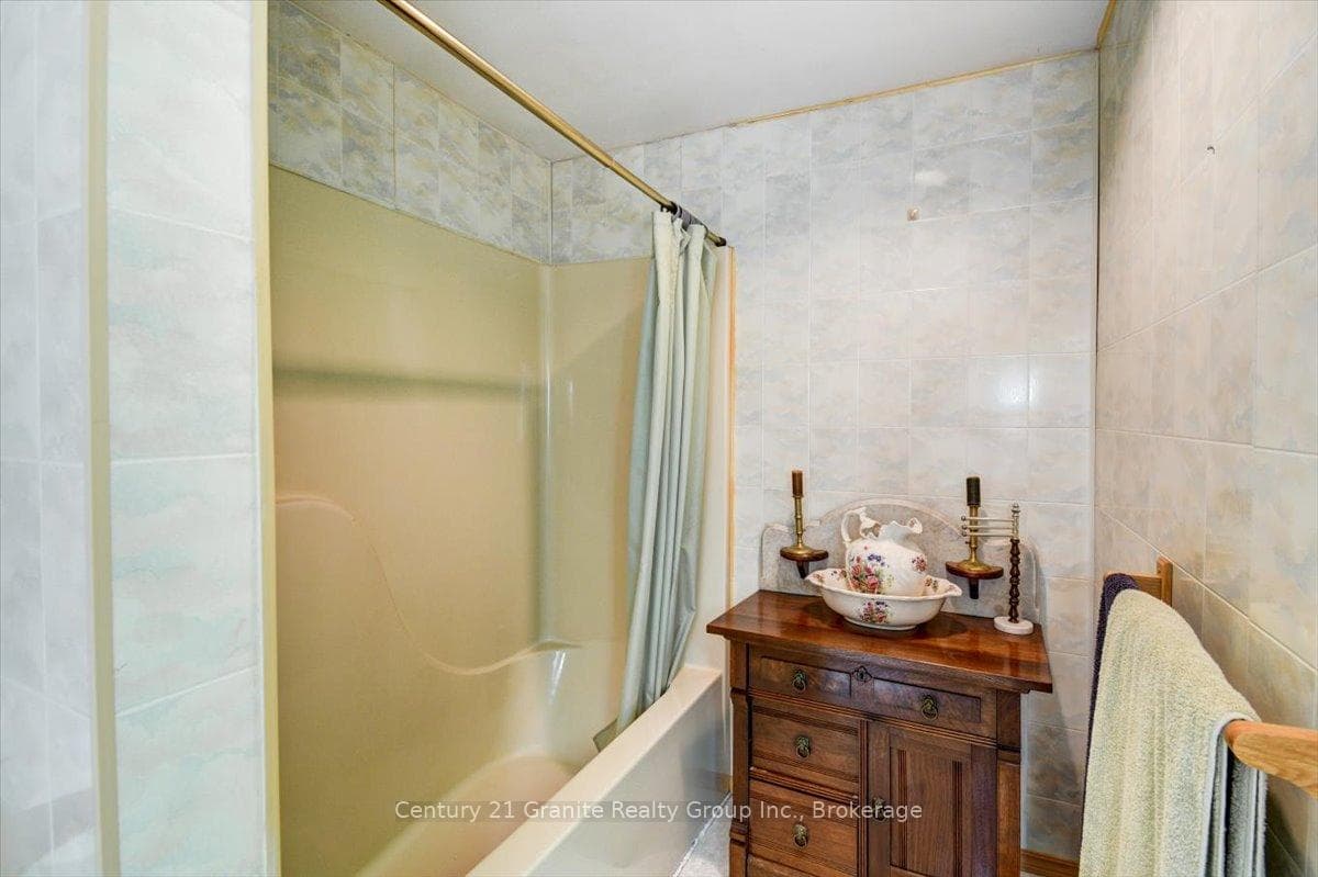2077 Mink Lake Road photo 24