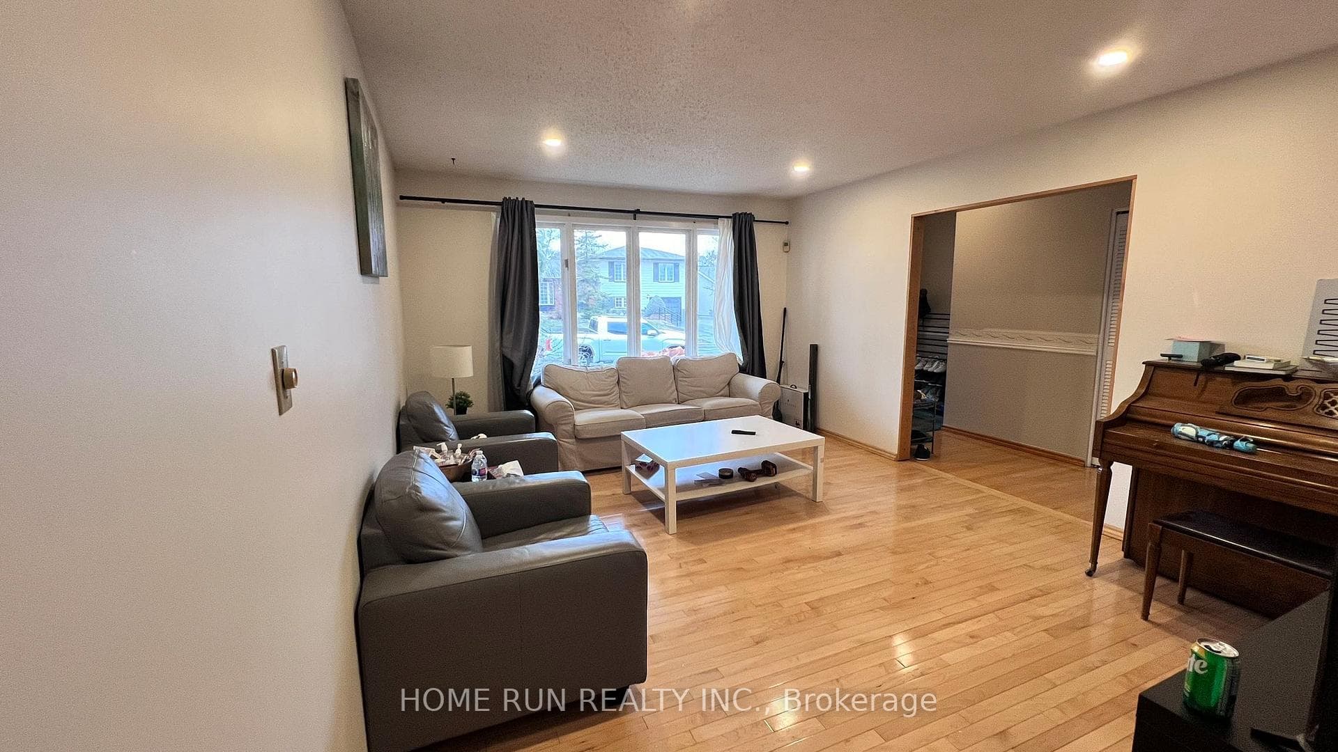 960 CAHILL Drive photo 3