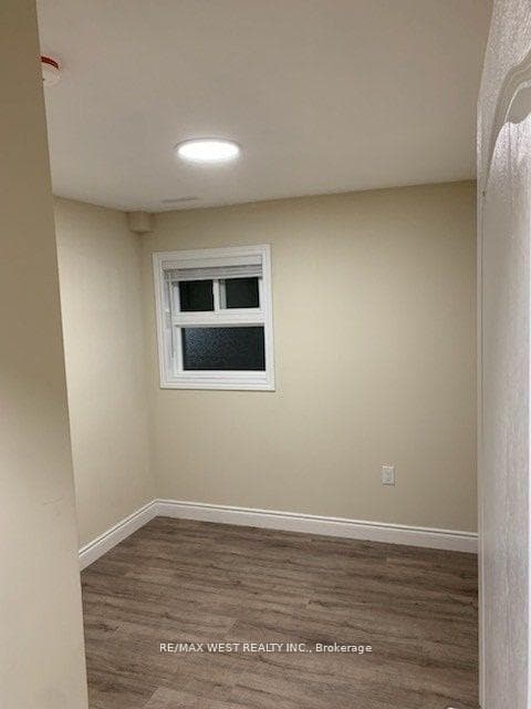 292 St Vincent Street Unit Main photo 2