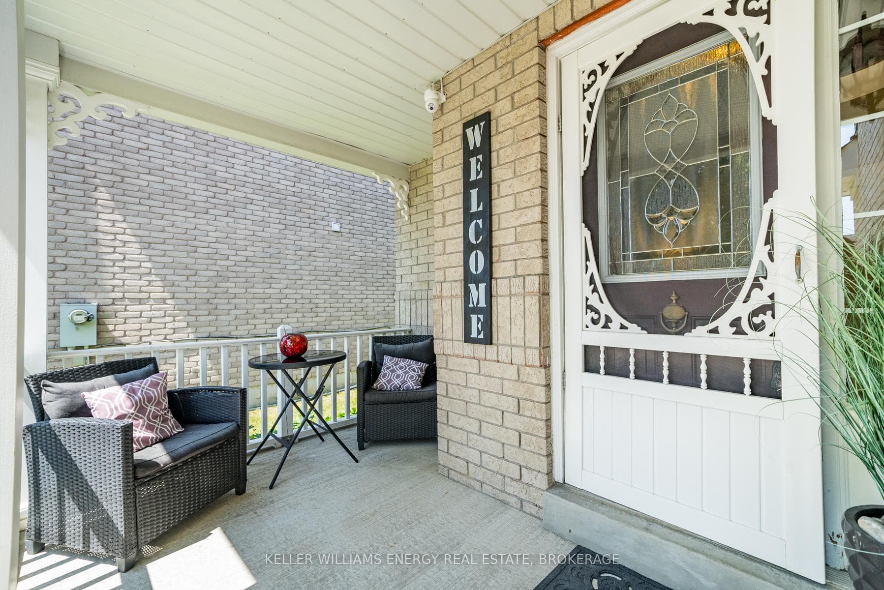 154 Harmer Drive photo 2