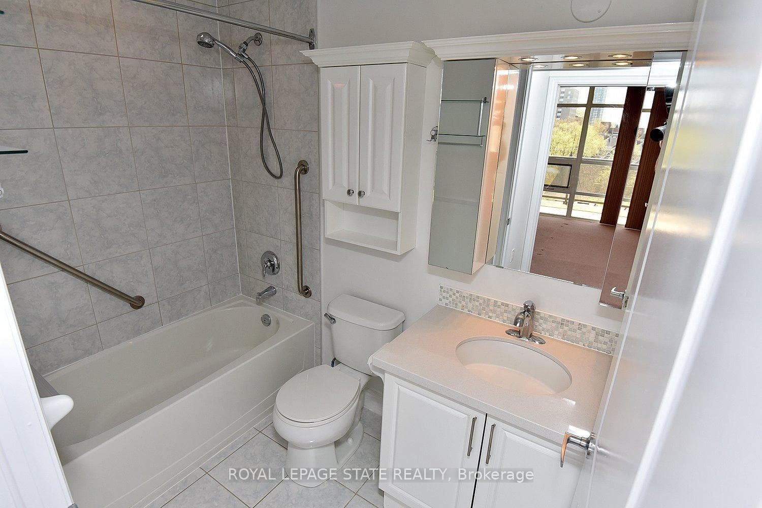 90 Charlton Avenue Unit 604 photo 30