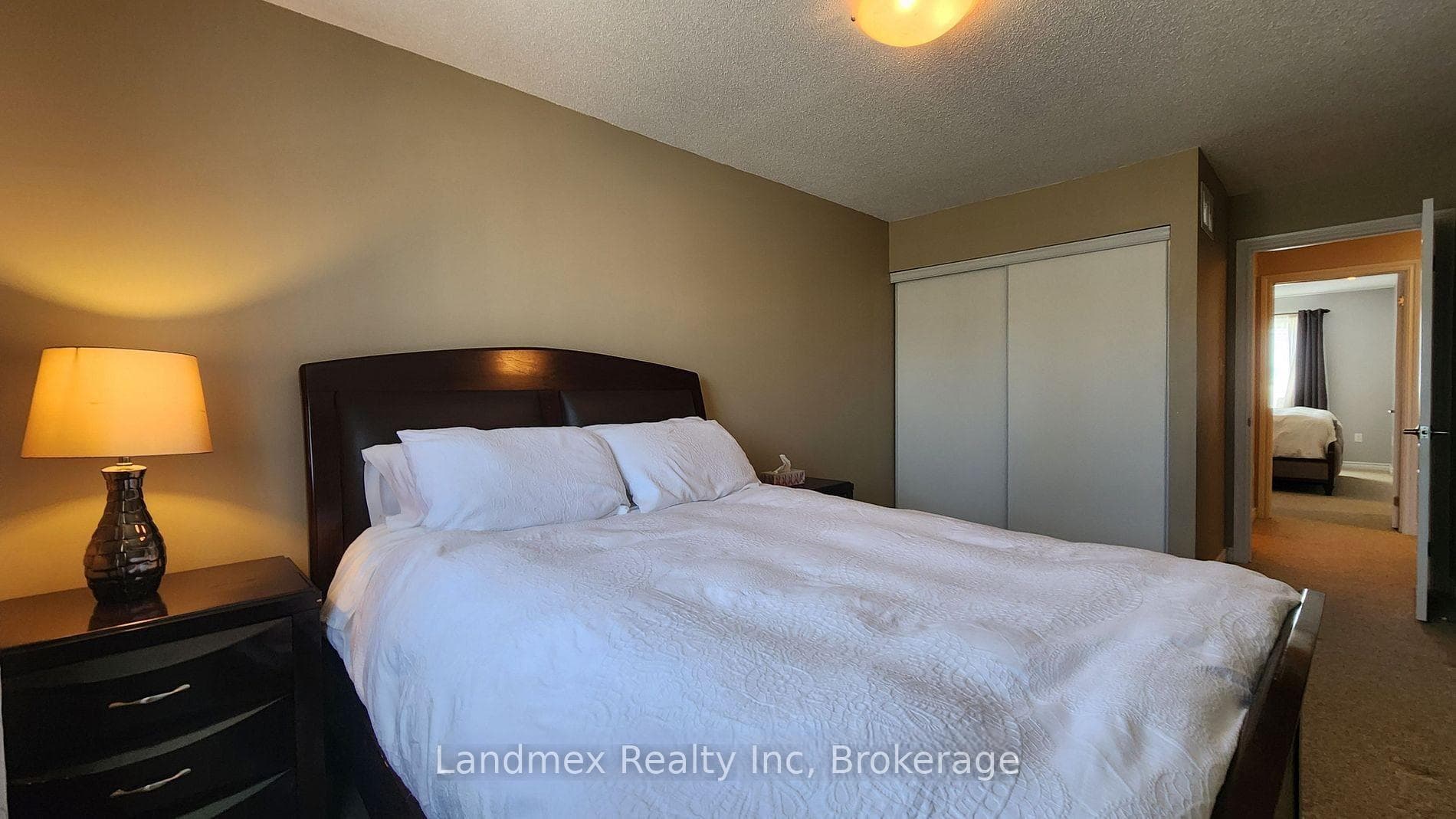 227 Harvie Road Unit 43 photo 17