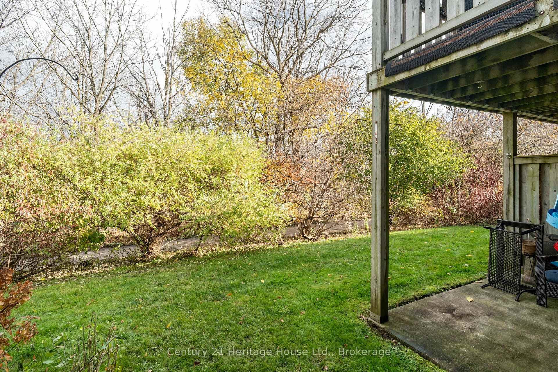 460 WOOLWICH Street Unit 6 photo 38