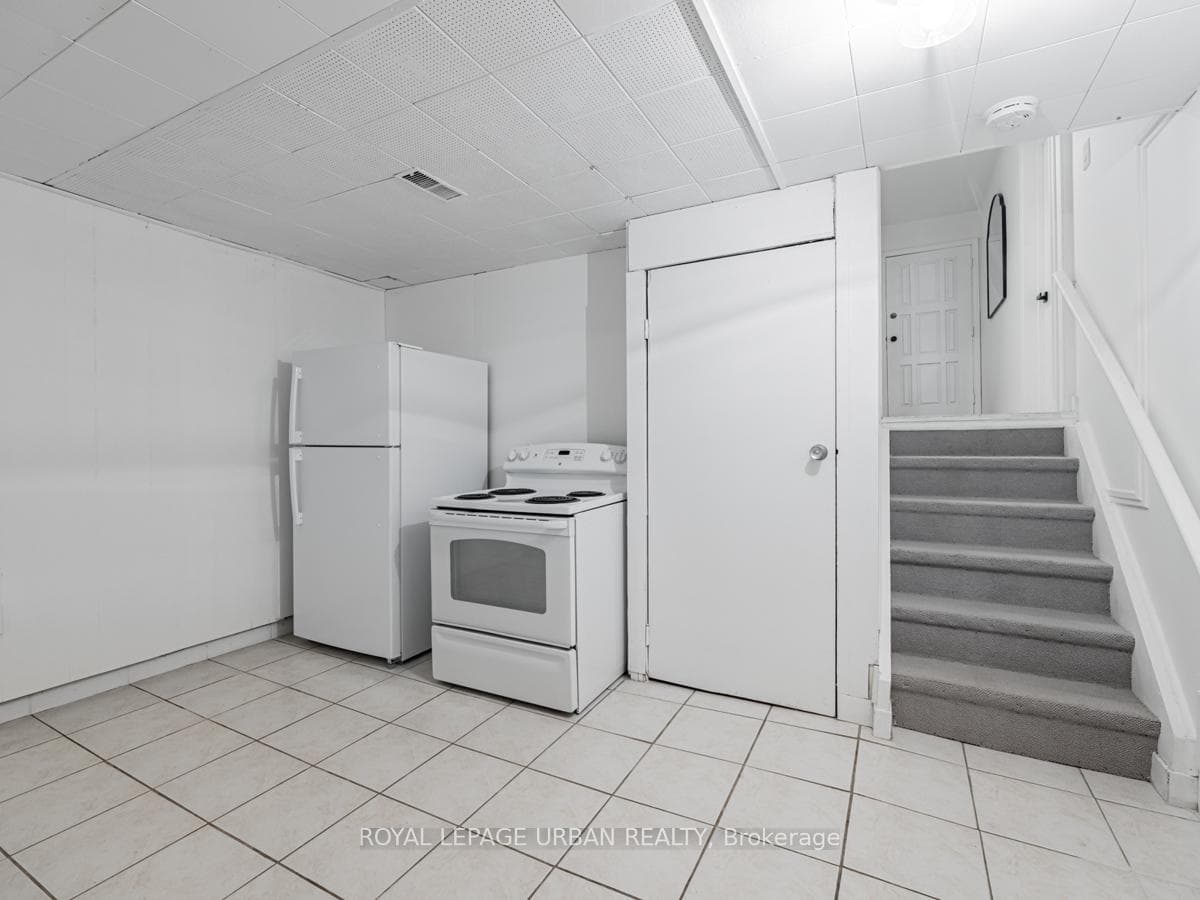 114 Marcella Street photo 25