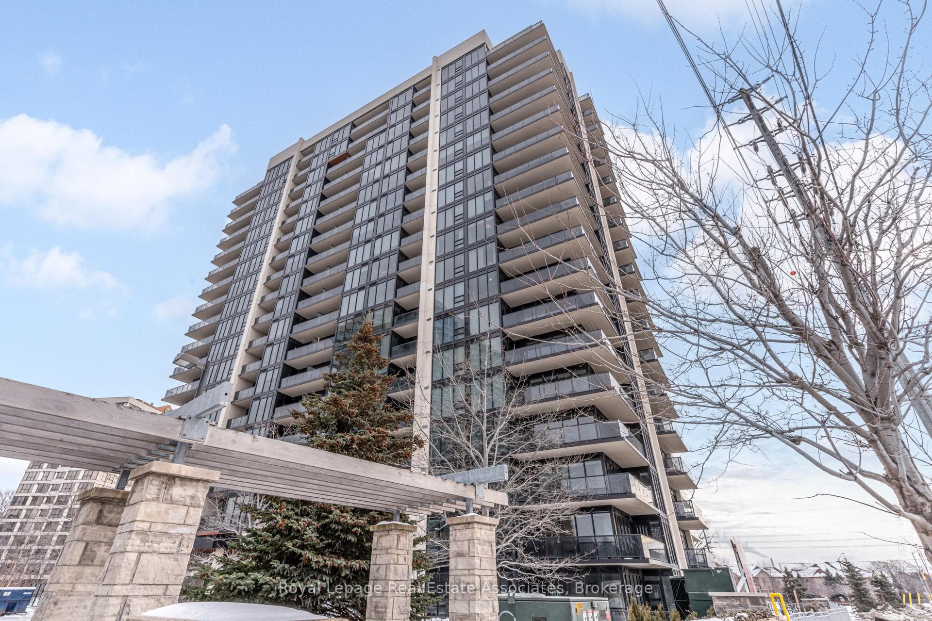 1035 Southdown Road Unit 1108 photo 1