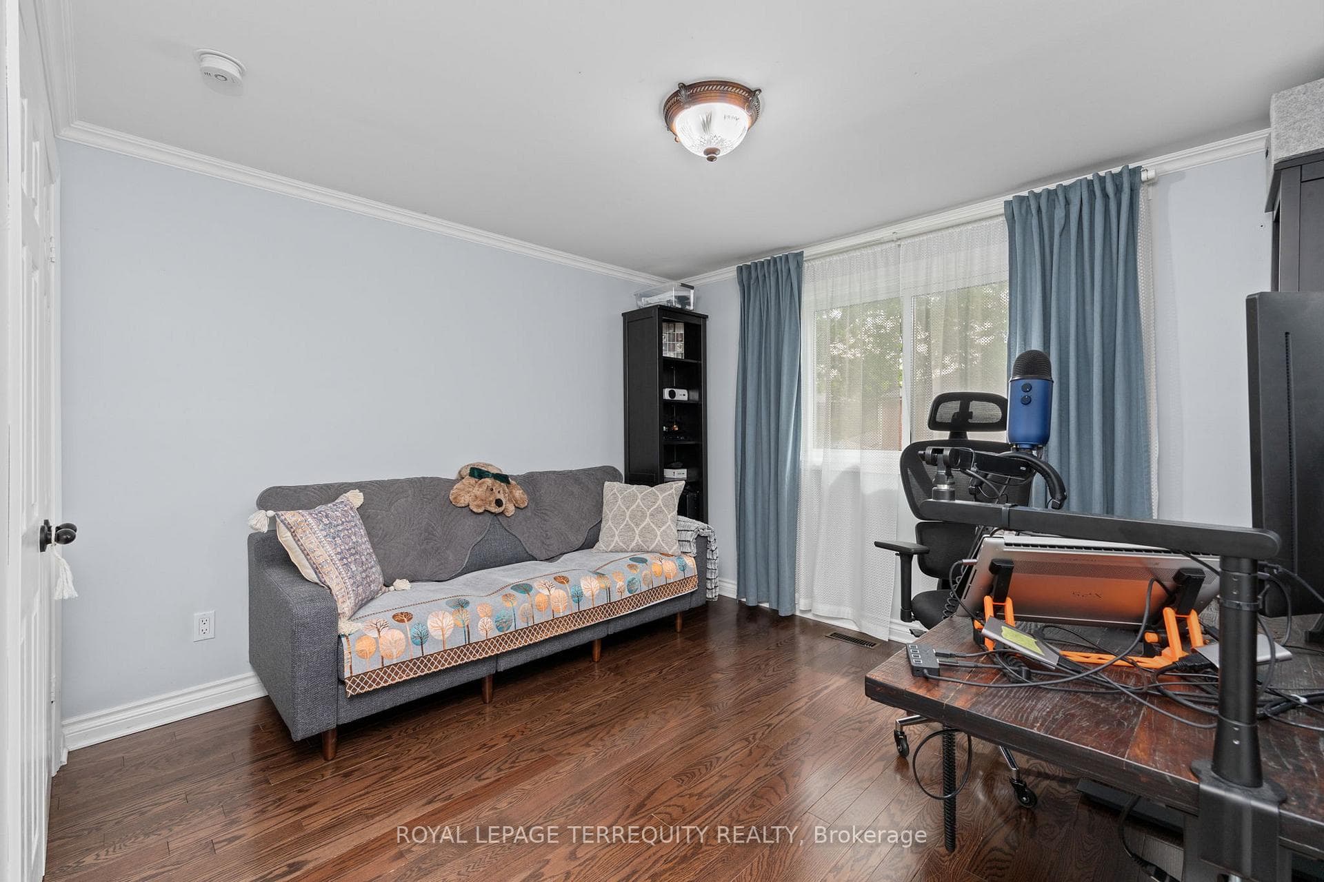 1853 Briarcrook Crescent photo 22