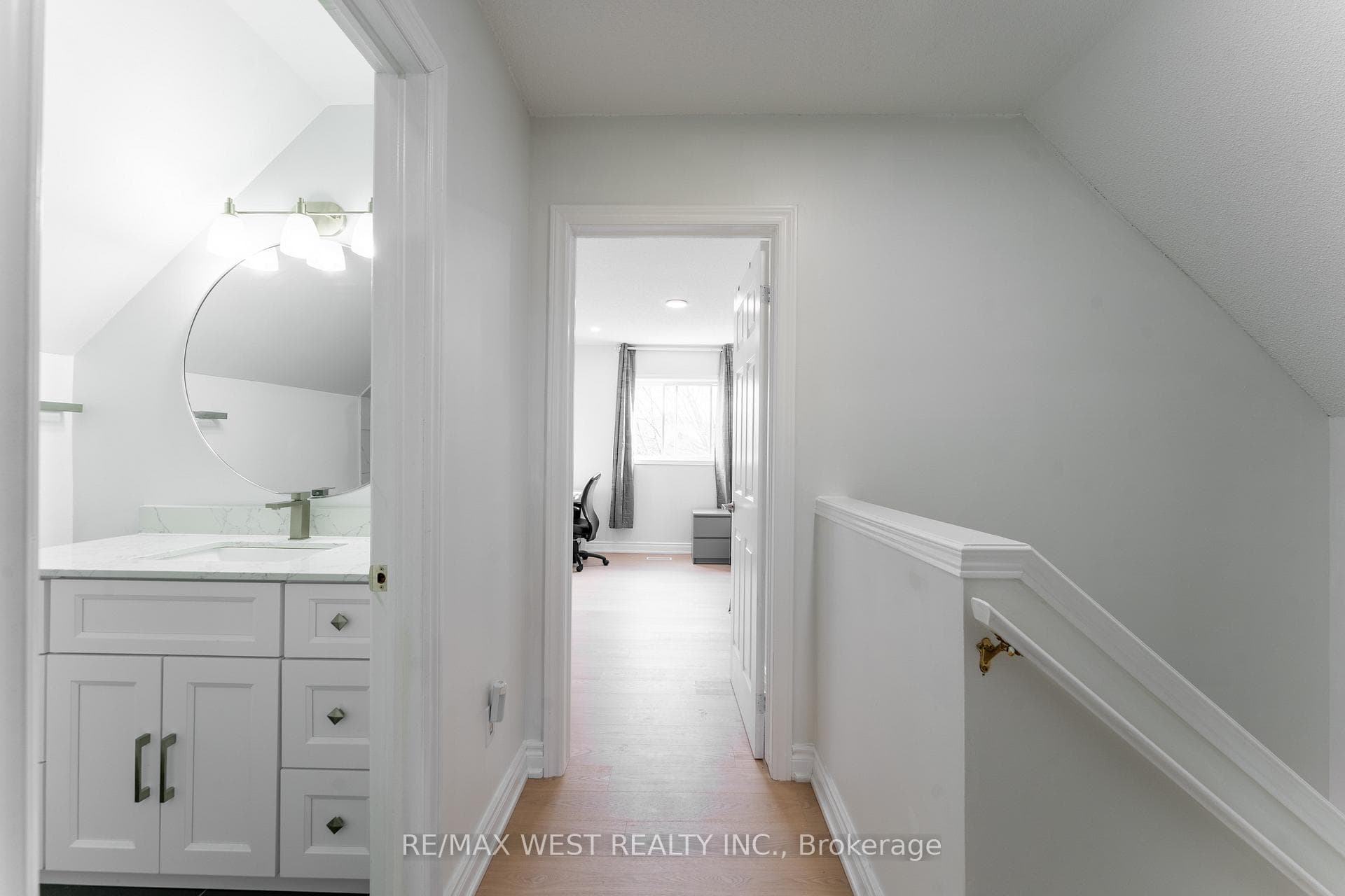 721 Acadia Drive photo 13