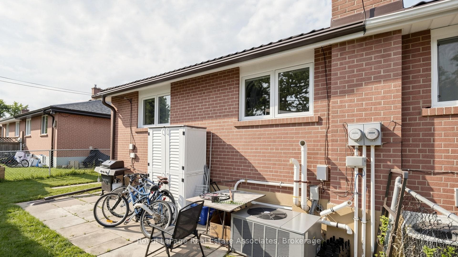 71 Addington Crescent photo 47