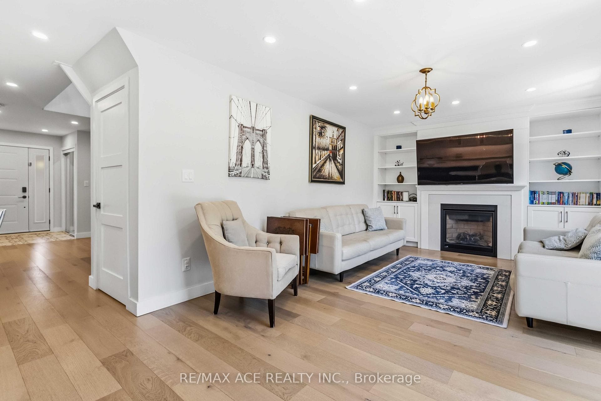 19 Barker Court photo 18