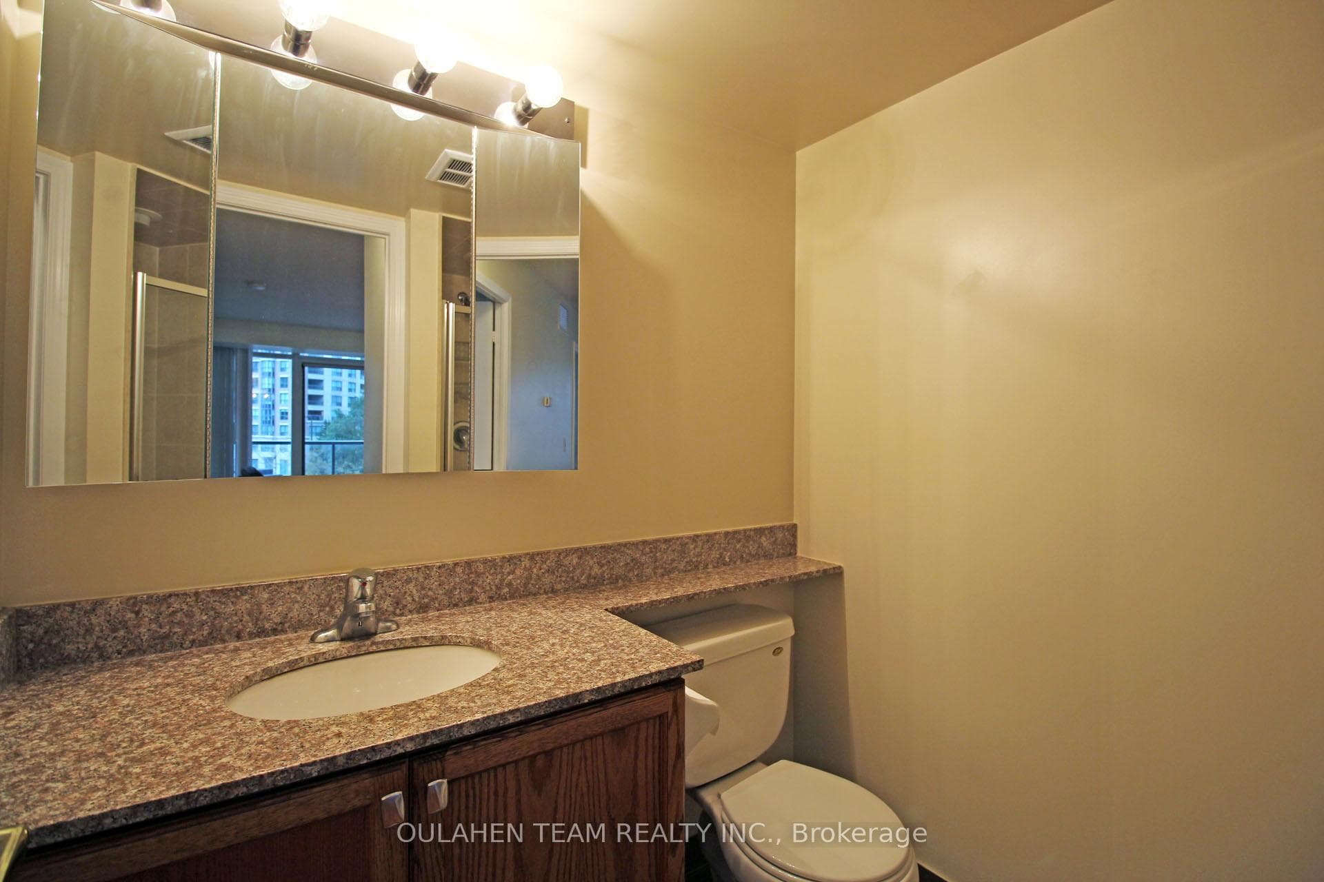 5500 Yonge Street Unit 310 photo 18