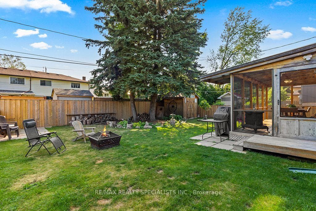 88 Shirley Street photo 37