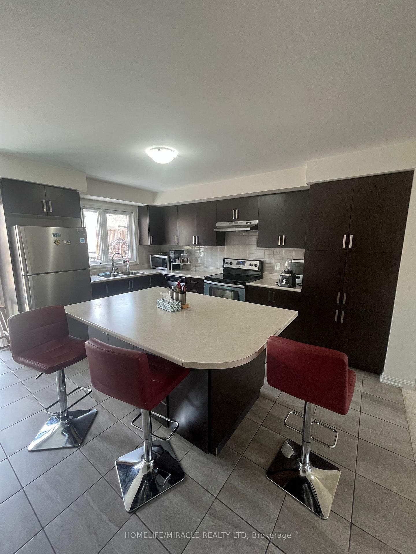 1 Beckenrose Court Unit 6 photo 8