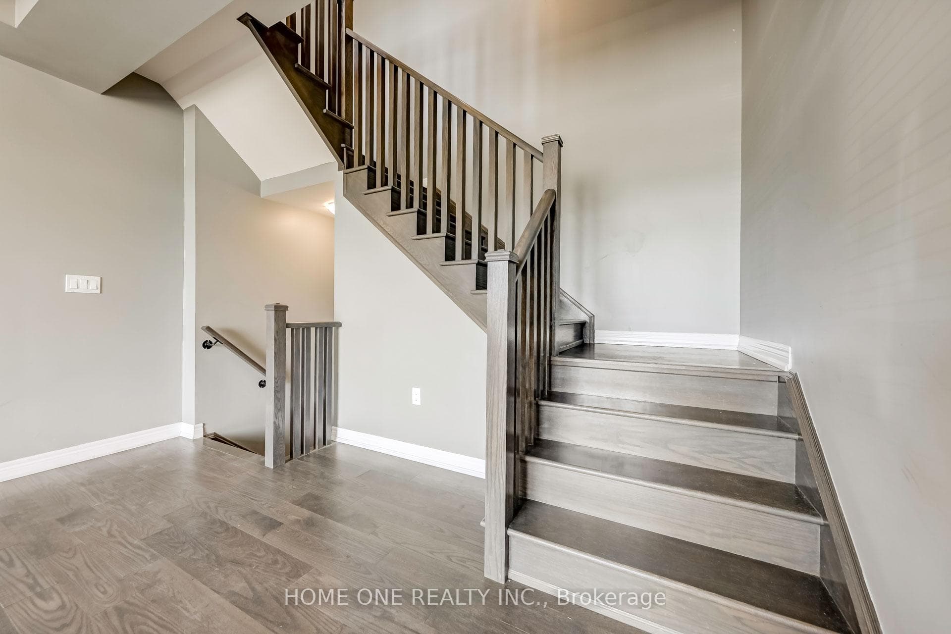 51 Eastgrove Square photo 8