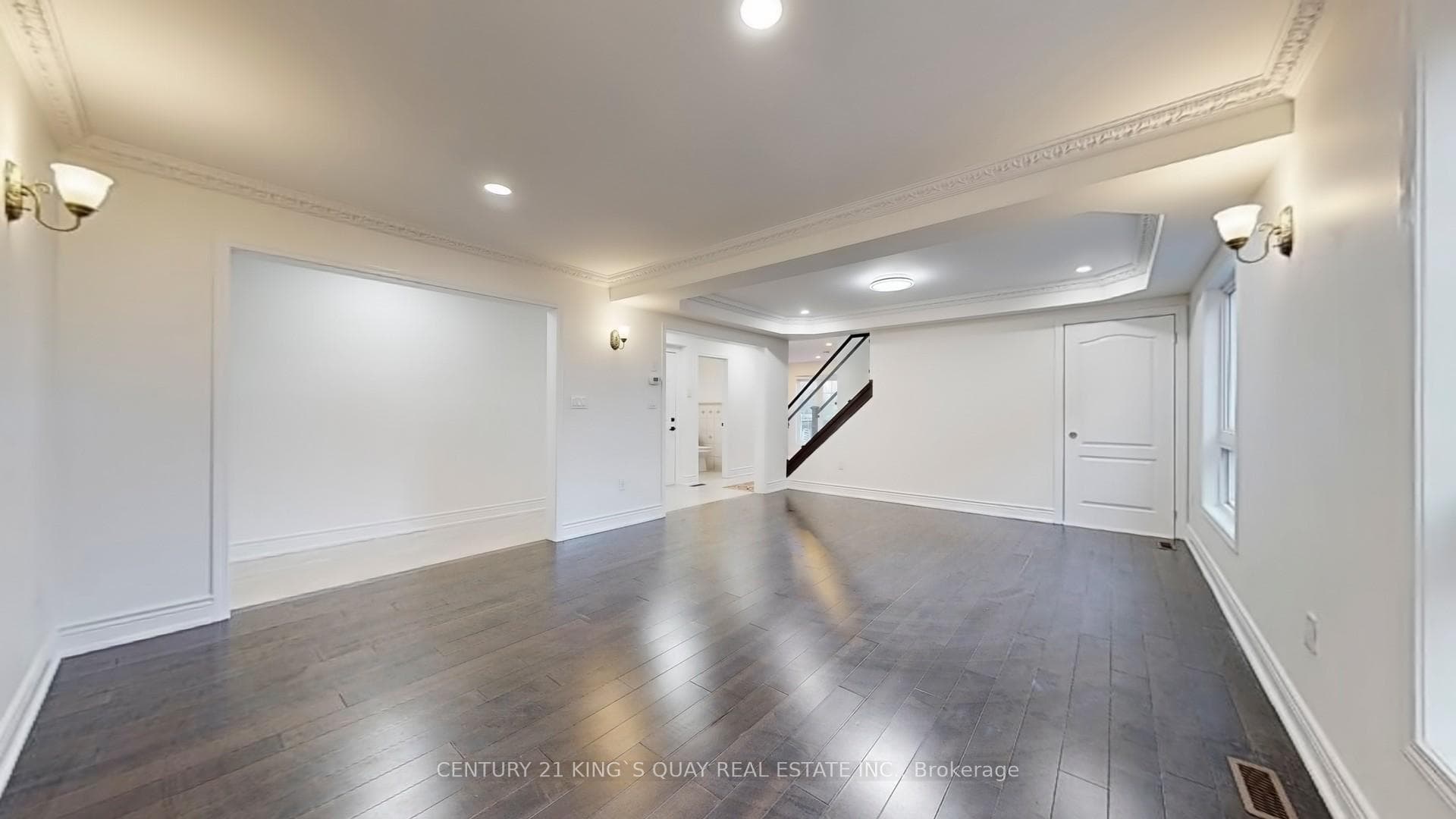 39 Hoptree Avenue photo 6