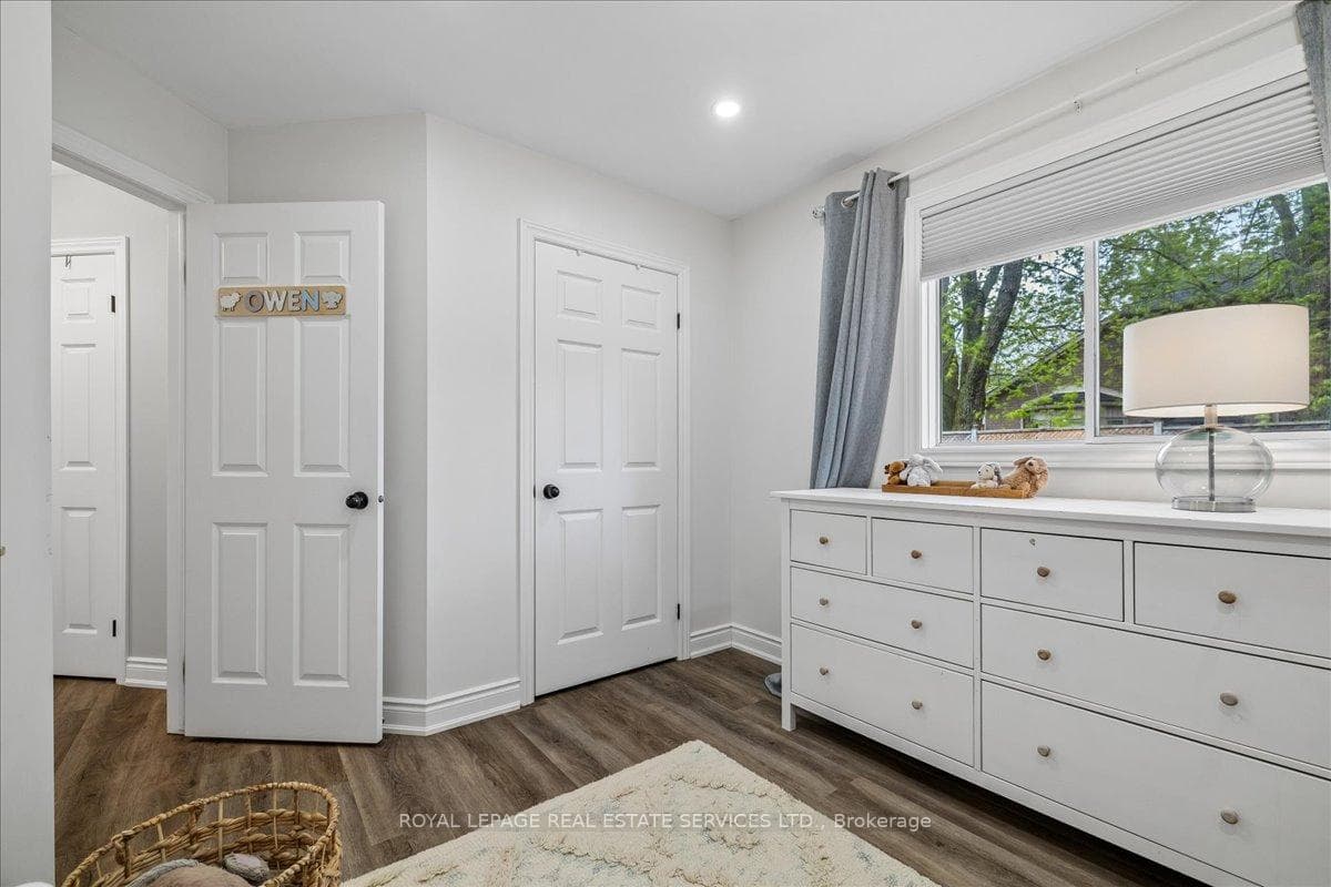 147 Valridge Drive photo 21