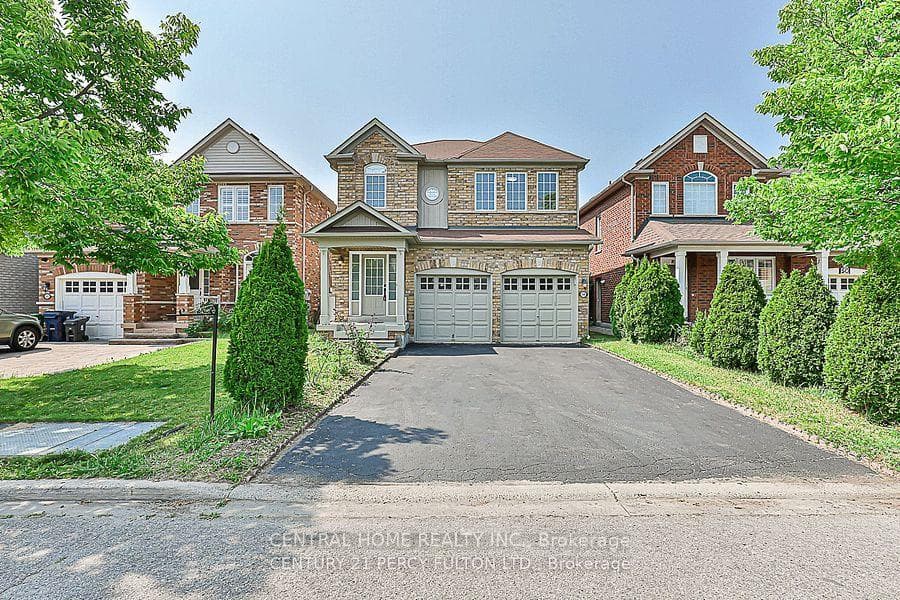 48 Knowles Drive photo 1