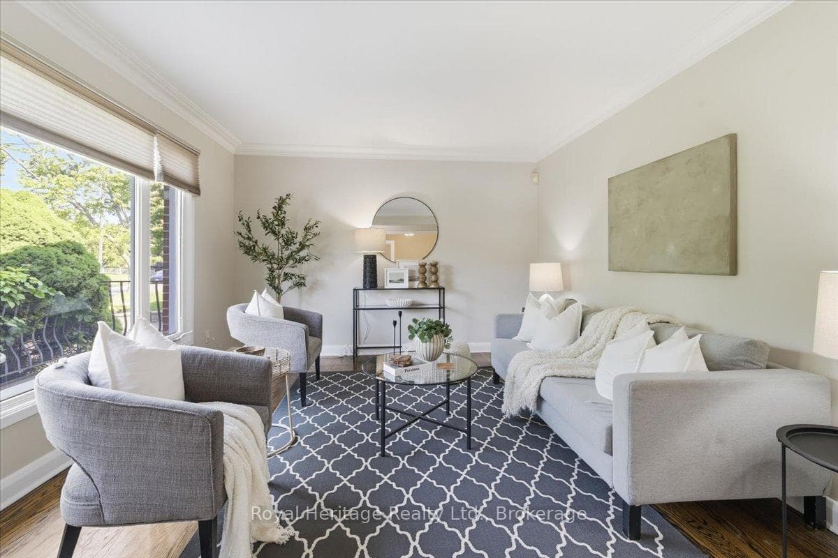 413 Elizabeth Street photo 11