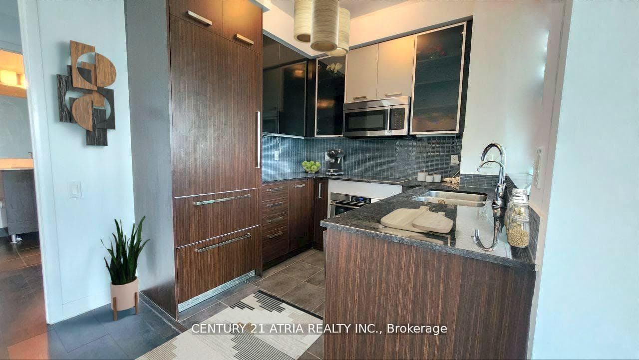 5168 Yonge Street Unit 2903 photo 2