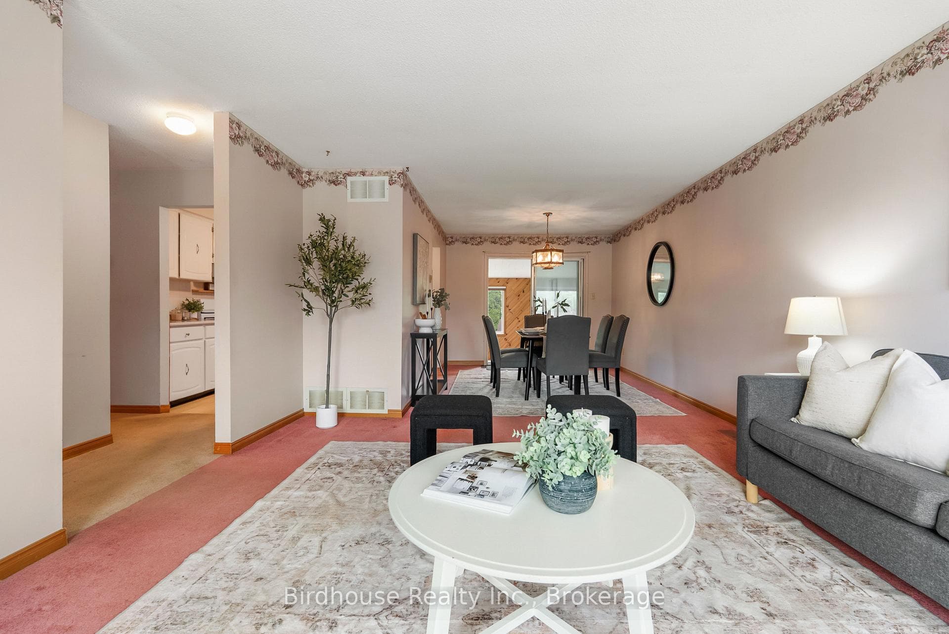 89 Angeline Street photo 13