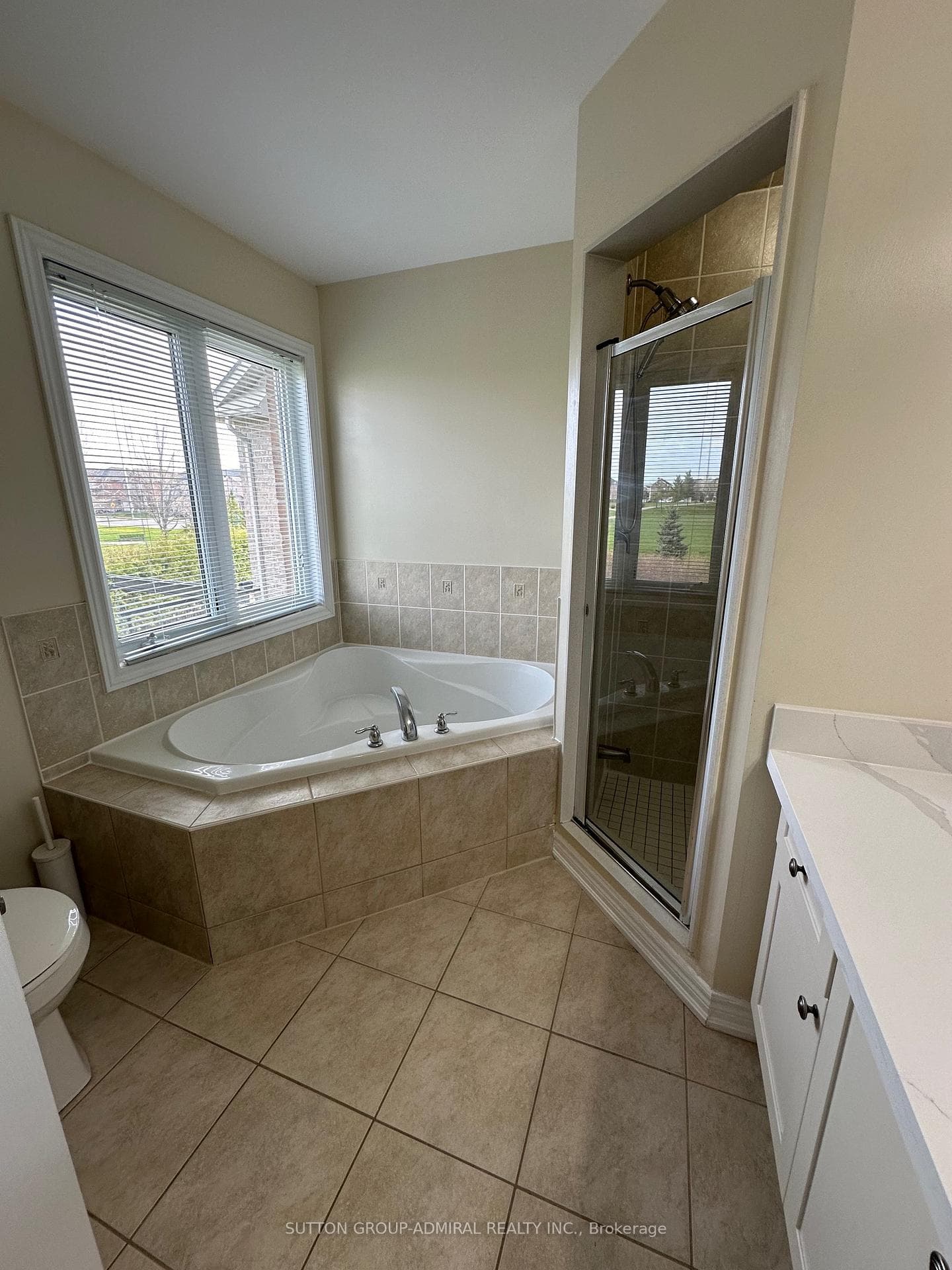 177 Emma Broadbent Court photo 13