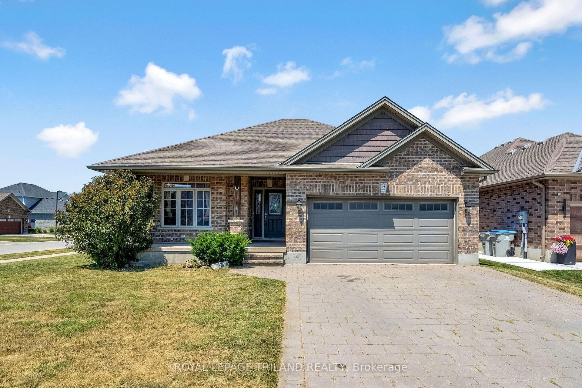 35 Cassie Crescent photo 1