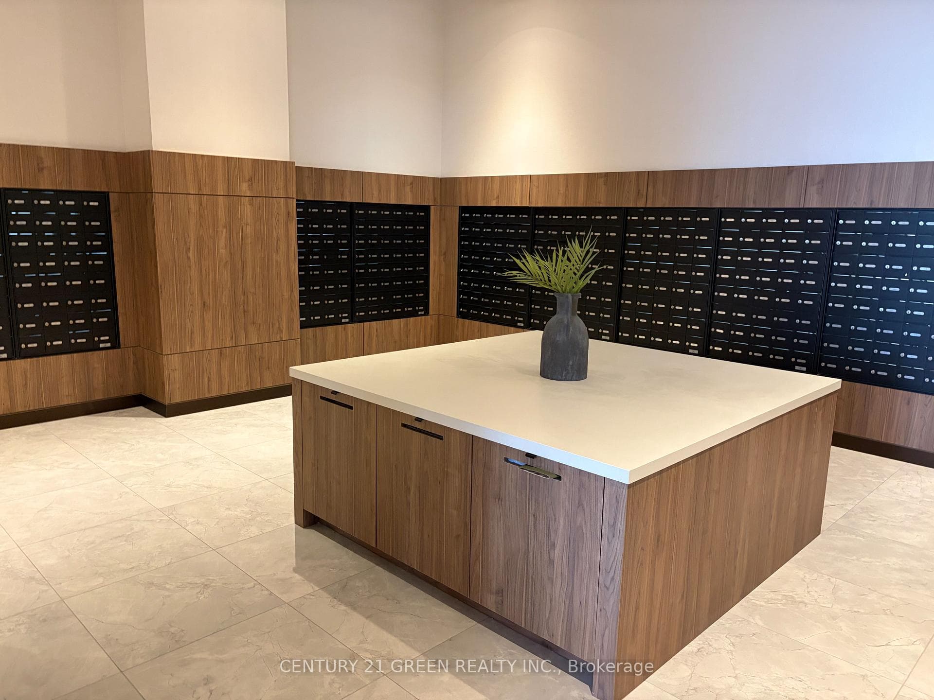 15 Skyridge Drive Unit 923 photo 6
